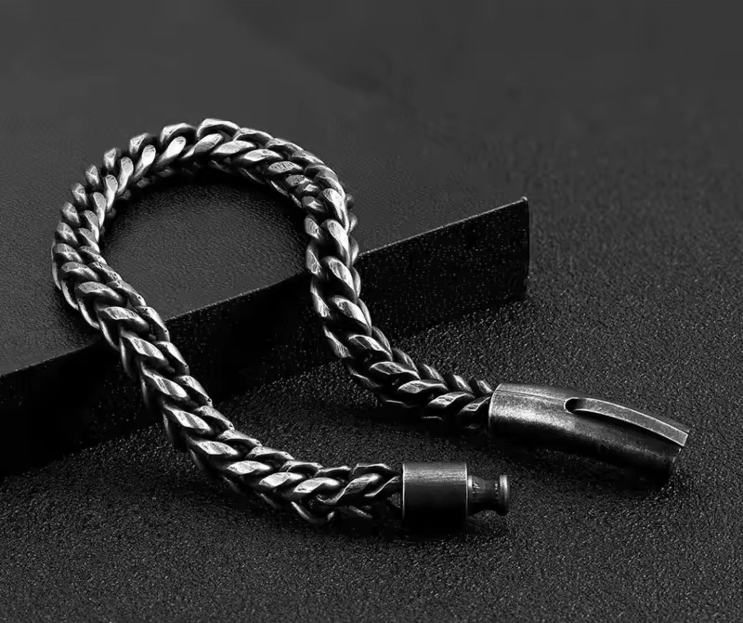 Mano Men’s Bracelet