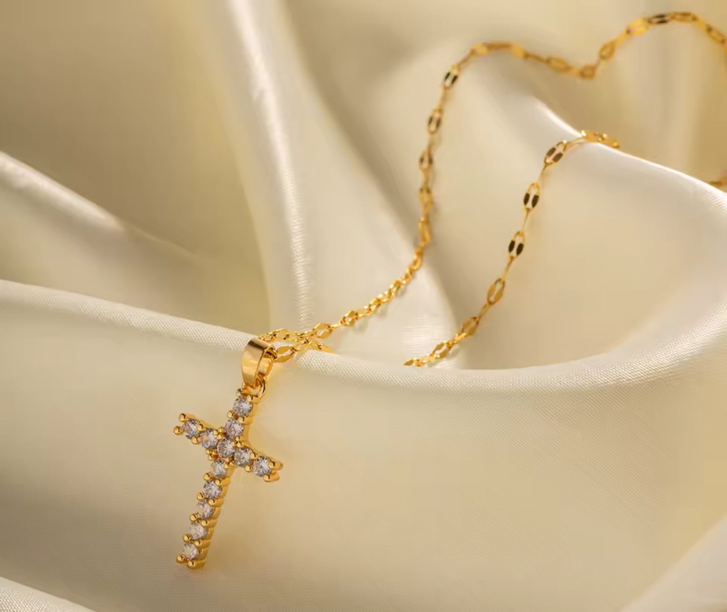 Serena Necklace